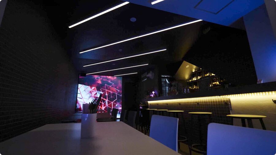 crêpe+bar nuit（クレープ＆バー ニュイ）の入口